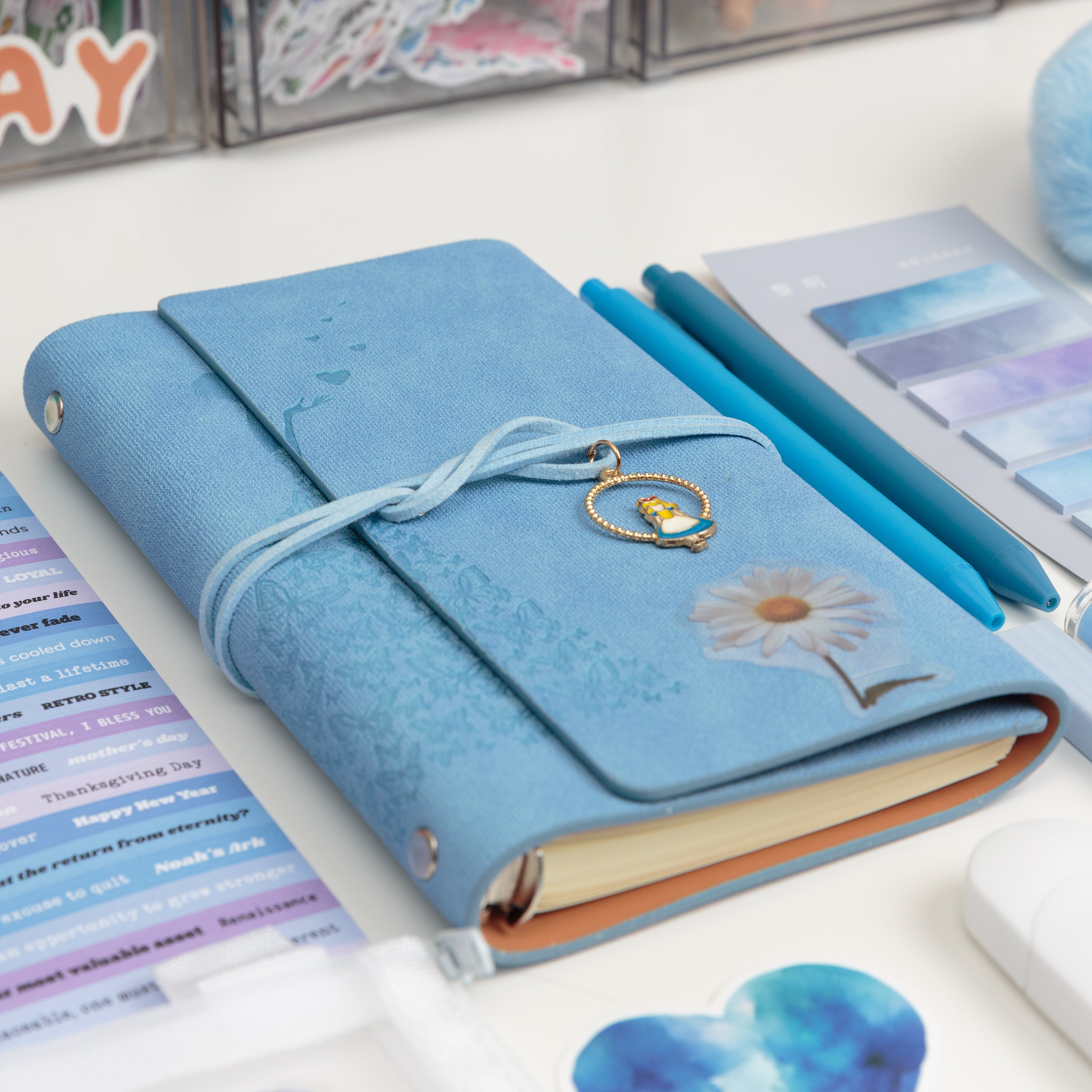 Bookish Bundle LIGHT BLUE